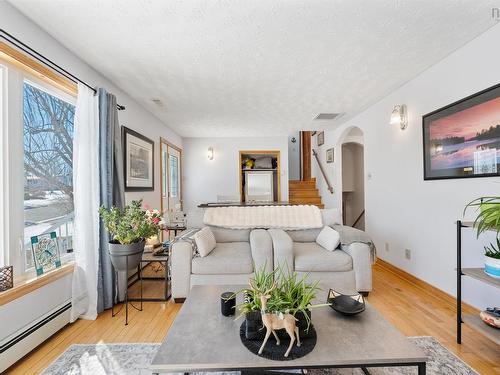 2 Pinecrest Boulevard, Bridgewater, NS 