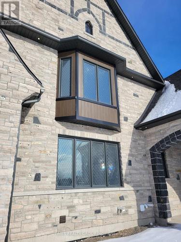 17 Edgewild Drive, Caledon, ON - Outdoor With Exterior