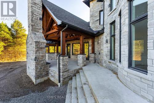 17 Edgewild Drive, Caledon, ON - Outdoor