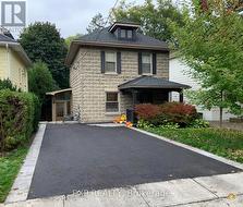 83 SPRUCE STREET  Aurora, ON L4G 1S2