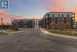 105 - 1975 FOUNTAIN GRASS DRIVE  London South (South B), ON N6K 0M3