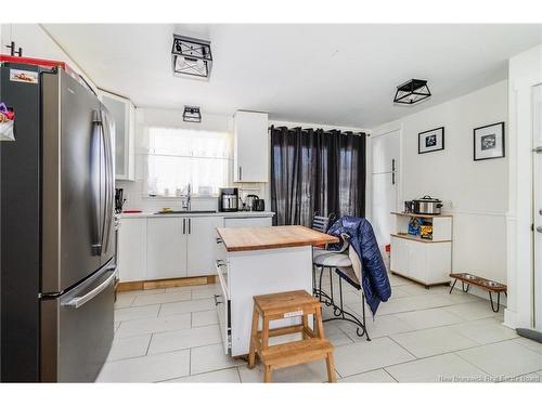 795 Irvine St, Fredericton, NB 