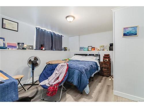 795 Irvine St, Fredericton, NB 