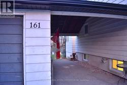 161 HENDERSON AVENUE Markham, ON L3T 2L6