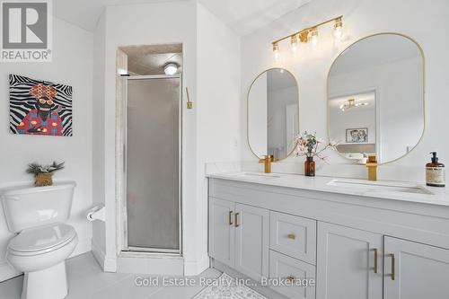4875 Valera Road, Burlington, ON - Indoor Photo Showing Bathroom