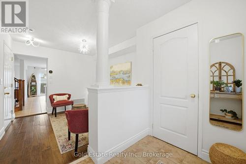 4875 Valera Road, Burlington, ON - Indoor Photo Showing Other Room