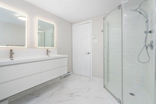 Salle de bains - 4863 Rue Des Cageux, Montréal (Pierrefonds-Roxboro), QC - Indoor Photo Showing Bathroom