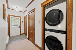 Mud Room - 