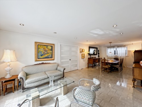 Salon - 590 Av. Townshend, Saint-Lambert, QC - Indoor Photo Showing Living Room