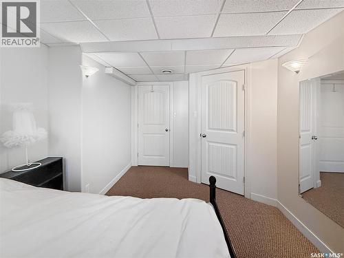 821 Wallman Place, Swift Current, SK - Indoor Photo Showing Bedroom