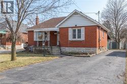 256 GRAY Road  Stoney Creek, ON L8E 1V1