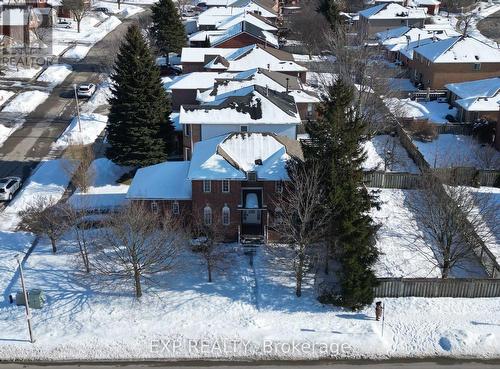 444 Burnett Avenue, Cambridge, ON - Outdoor