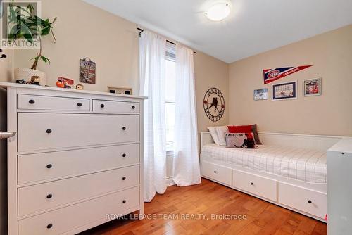 281 Flora Street, Ottawa, ON - Indoor Photo Showing Bedroom