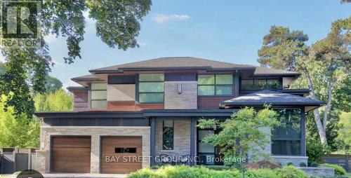 4 SIR BRANDILES PLACE  Markham, ON L3P 2Z5