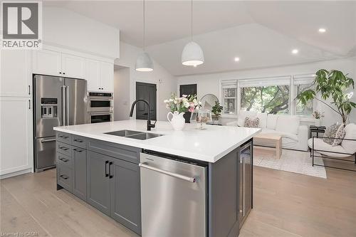 564 Maplehill Drive, Burlington, ON - Indoor Photo Showing Kitchen With Stainless Steel Kitchen With Double Sink With Upgraded Kitchen