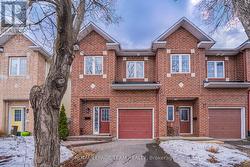194 GLYNN AVENUE  Ottawa, ON K1K 4Y3