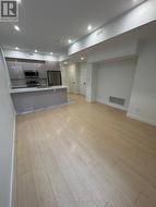 2 - 4B HURON AVENUE N  Ottawa, ON K1Y 0V9