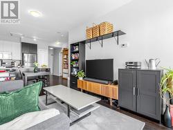 509 - 530 ST CLAIR AVENUE W  Toronto, ON M6C 0A2