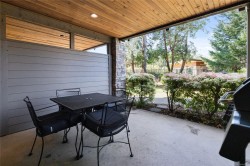 212 (SA1)-1175 Resort Dr  Parksville, BC V9P 2E3