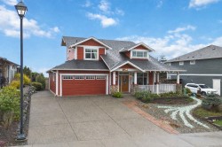 6403 Riverstone Dr  Sooke, BC V9Z 1N4