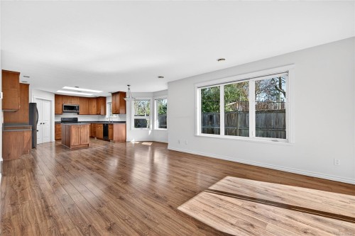 6-235 Park Dr, Salt Spring, BC 