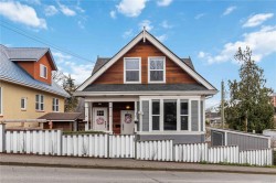 515/517 Wilson St  Victoria, BC V9A 3G8