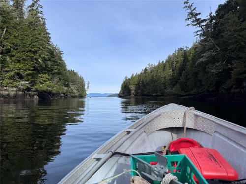 Lot 3 Helby Island, Port Alberni, BC 