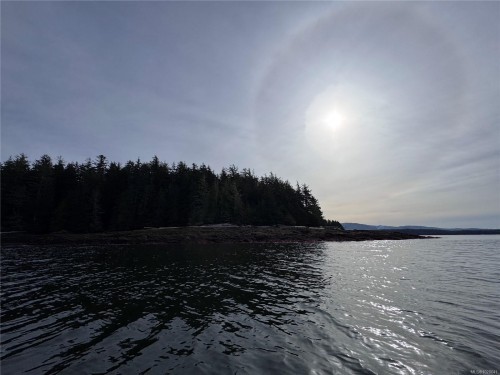 Lot 3 Helby Island, Port Alberni, BC 