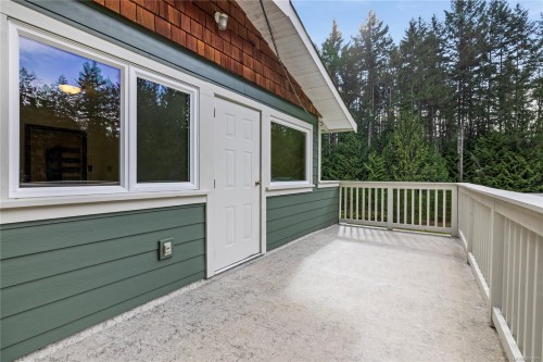 550 Corcan Rd, Qualicum Beach, BC 