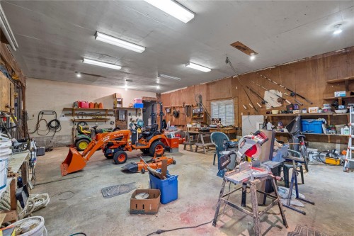 550 Corcan Rd, Qualicum Beach, BC 