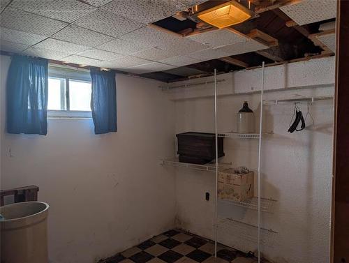 35 Springside Dr, Winnipeg, MB 