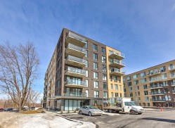 317-271 Av. De l'Académie  Dorval, QC H9S 0B4