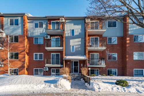 402-655 Place Chomedey  Laval (Chomedey), QC H7V 4B6