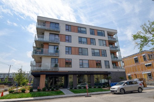 Front of Structure - 218-4820 4E Avenue, Montréal (Rosemont/La Petite-Patrie), QC - Outdoor With Balcony With Facade