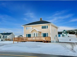 534 Ch. du Bassin  Les Îles-De-La-Madeleine, QC G4T 0C2