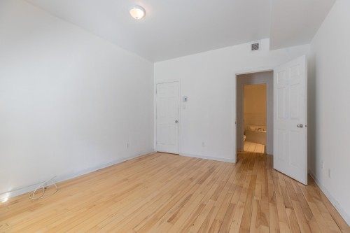 Chambre à coucher - 202-1080 Rue Anderson, Montréal (Ville-Marie), QC - Indoor Photo Showing Other Room