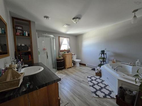 19 Bond Drive, Chester, NS 