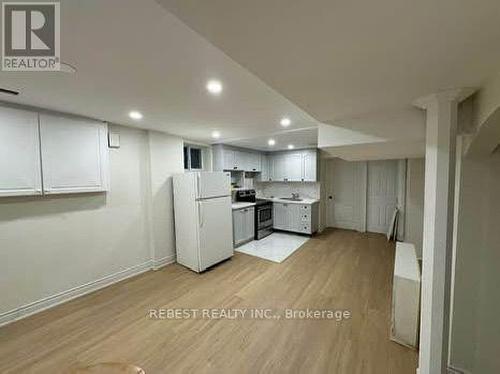 7432 Magistrate Terrace, Mississauga, ON - Indoor