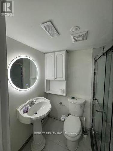 7432 Magistrate Terrace, Mississauga, ON - Indoor Photo Showing Bathroom