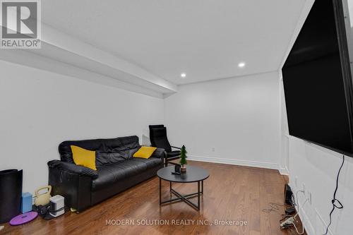 438 Ojibway Trail, Mississauga, ON - Indoor