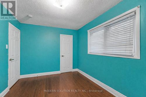 438 Ojibway Trail, Mississauga, ON - Indoor Photo Showing Other Room