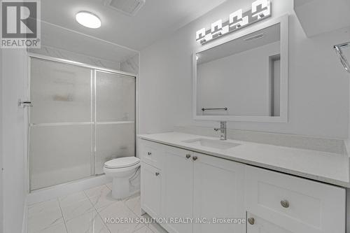 438 Ojibway Trail, Mississauga, ON - Indoor Photo Showing Bathroom