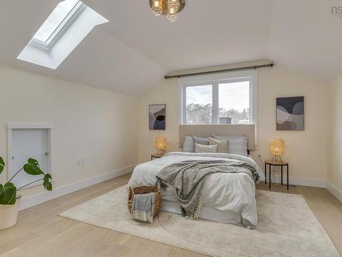 2779 Joseph Howe Drive, Halifax, NS 