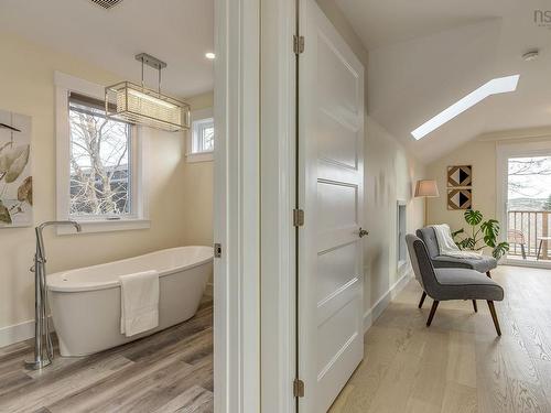 2779 Joseph Howe Drive, Halifax, NS 