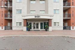 208 - 9451 JANE STREET  Vaughan, ON L6A 4J1