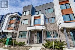 143 GROVEWOOD COMMON  Oakville, ON L6H 0X5