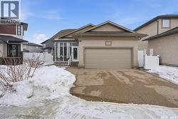 5053 Canuck CRESCENT  Regina, SK S4W 0G4