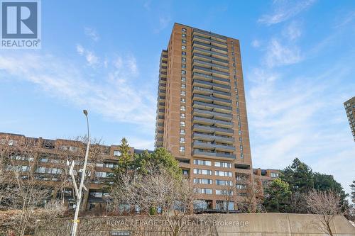 1809 - 515 ST LAURENT BOULEVARD S  Ottawa, ON K1K 3X5