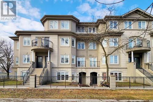 C17 - 108 FINCH AVENUE W  Toronto, ON M2N 6W6