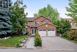 62 STARGELL DRIVE  Whitby, ON L1N 7X5